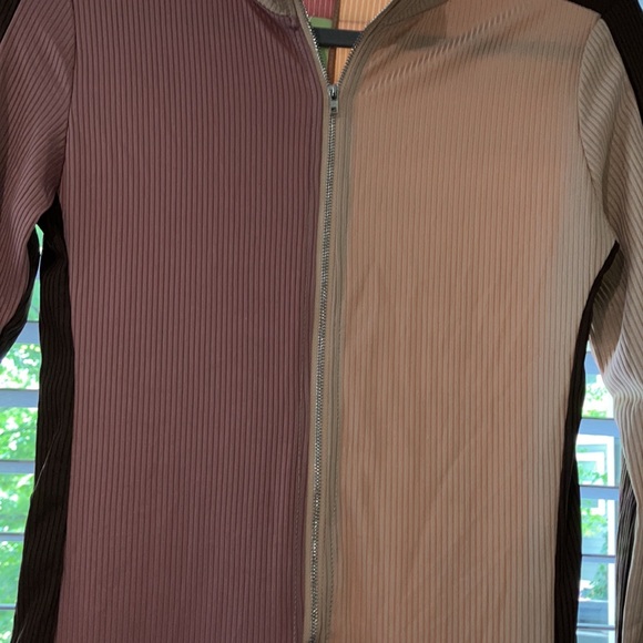 NWT Tri Color Jumpsuit - Picture 5 of 9